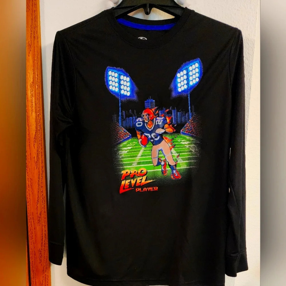 Athletic Works Youth Boys XL/XG (14-16) Husky Black Long Sleeve Shirt-Football